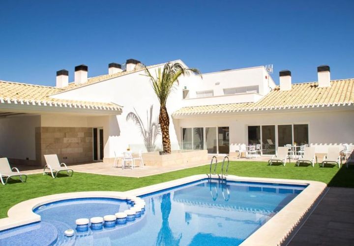 Erhvervsejendom i Yecla, Murcia, Yecla - € 1.750.000 | Ref: Hotel  - foto 1